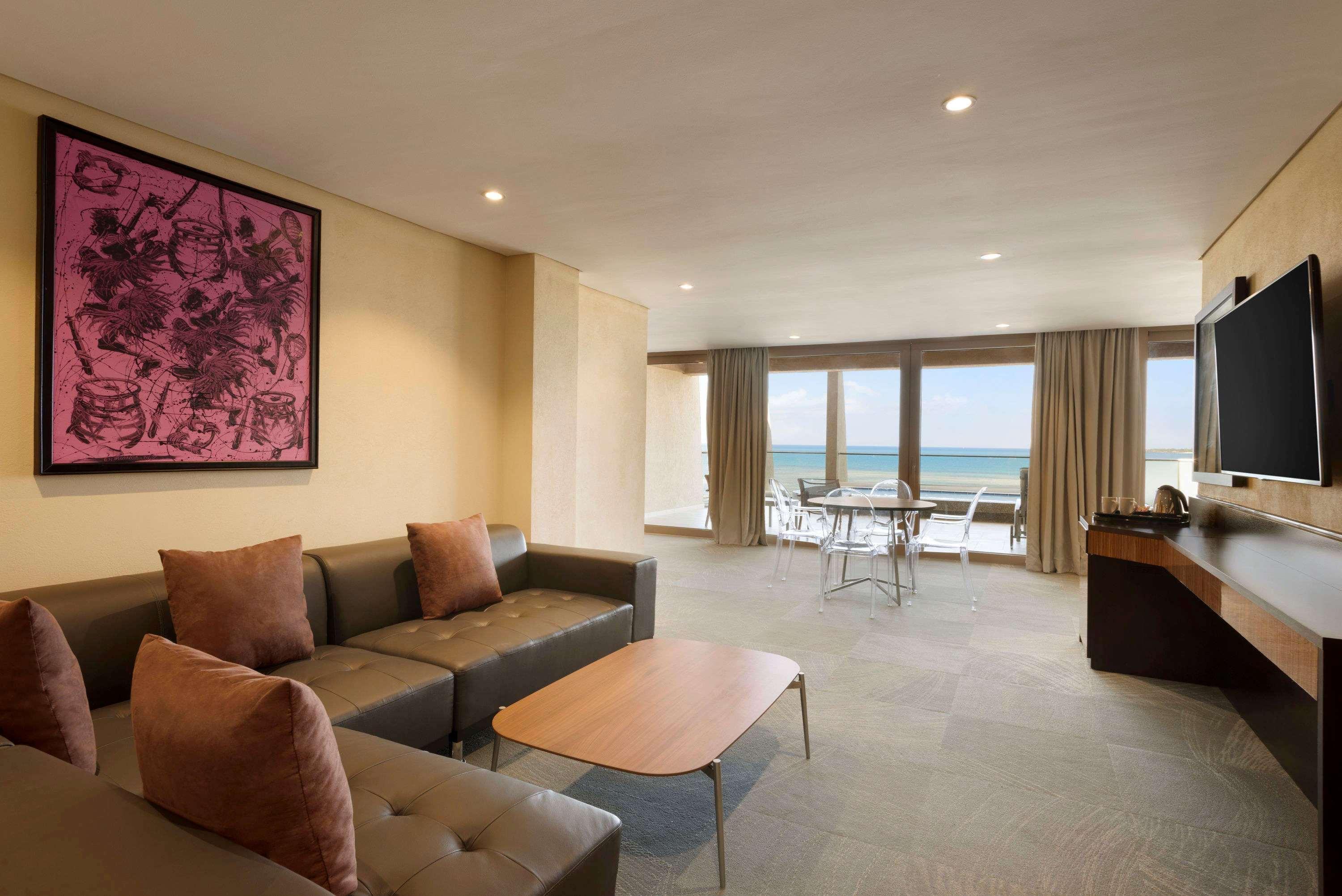 Ramada Resort By Wyndham Dar Es Salaam Bagian luar foto
