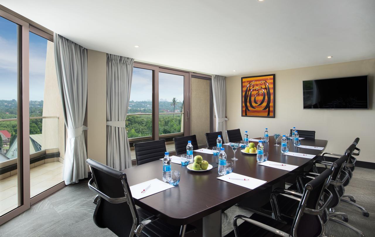 Ramada Resort By Wyndham Dar Es Salaam Bagian luar foto