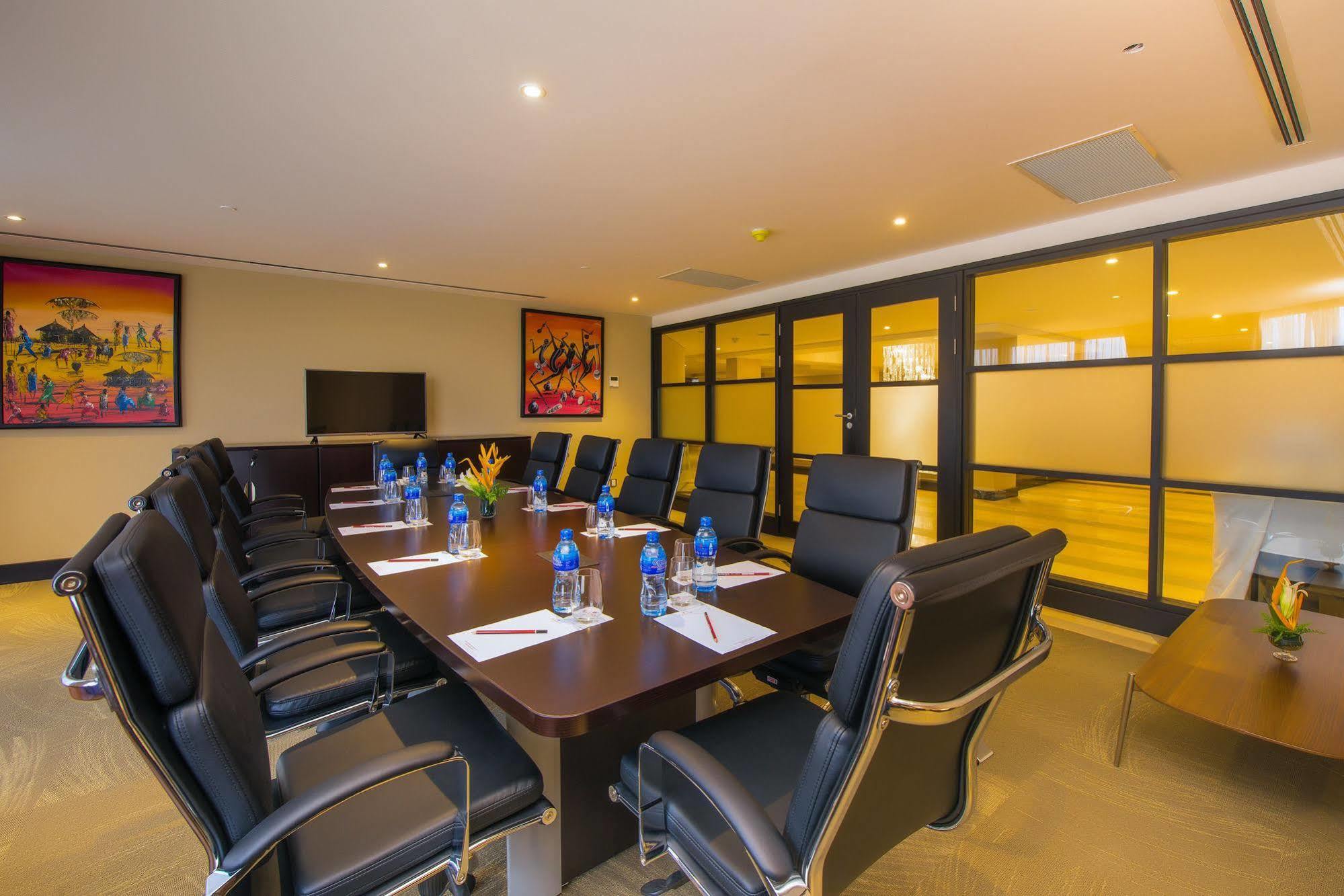 Ramada Resort By Wyndham Dar Es Salaam Bagian luar foto