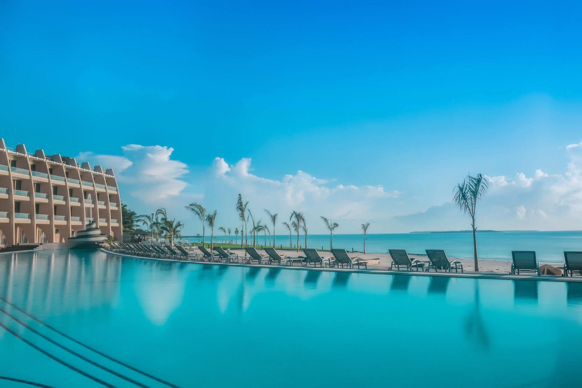Ramada Resort By Wyndham Dar Es Salaam Bagian luar foto